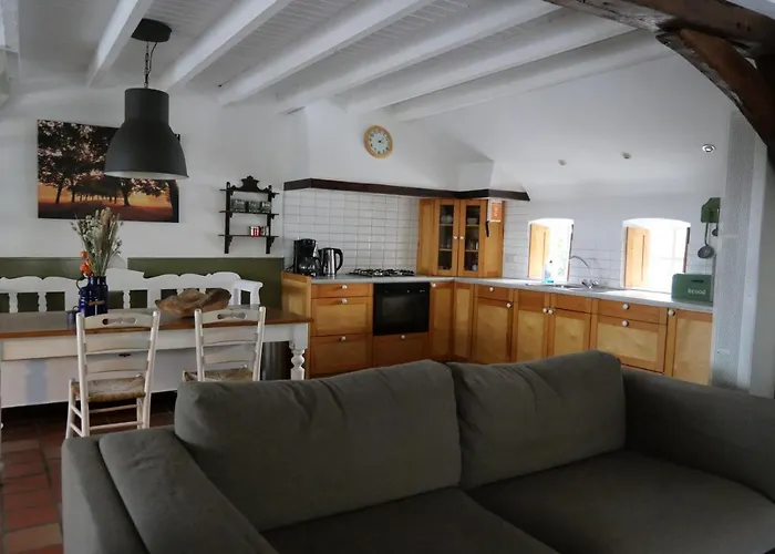 Bergerhof De Schuur アパート