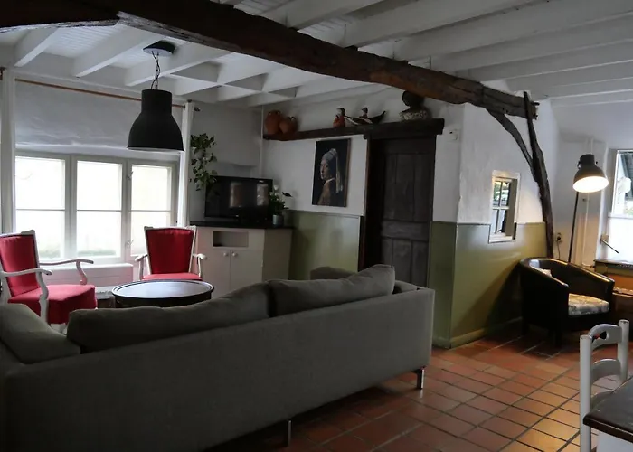 Bergerhof De Schuur * سيفينُمْ